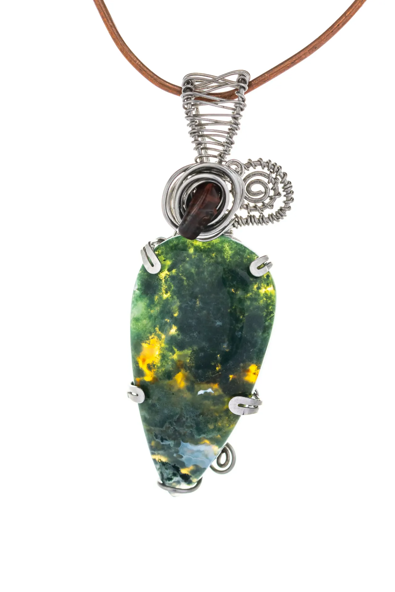 Wandering Root — Moss quartz and bull's eye charm